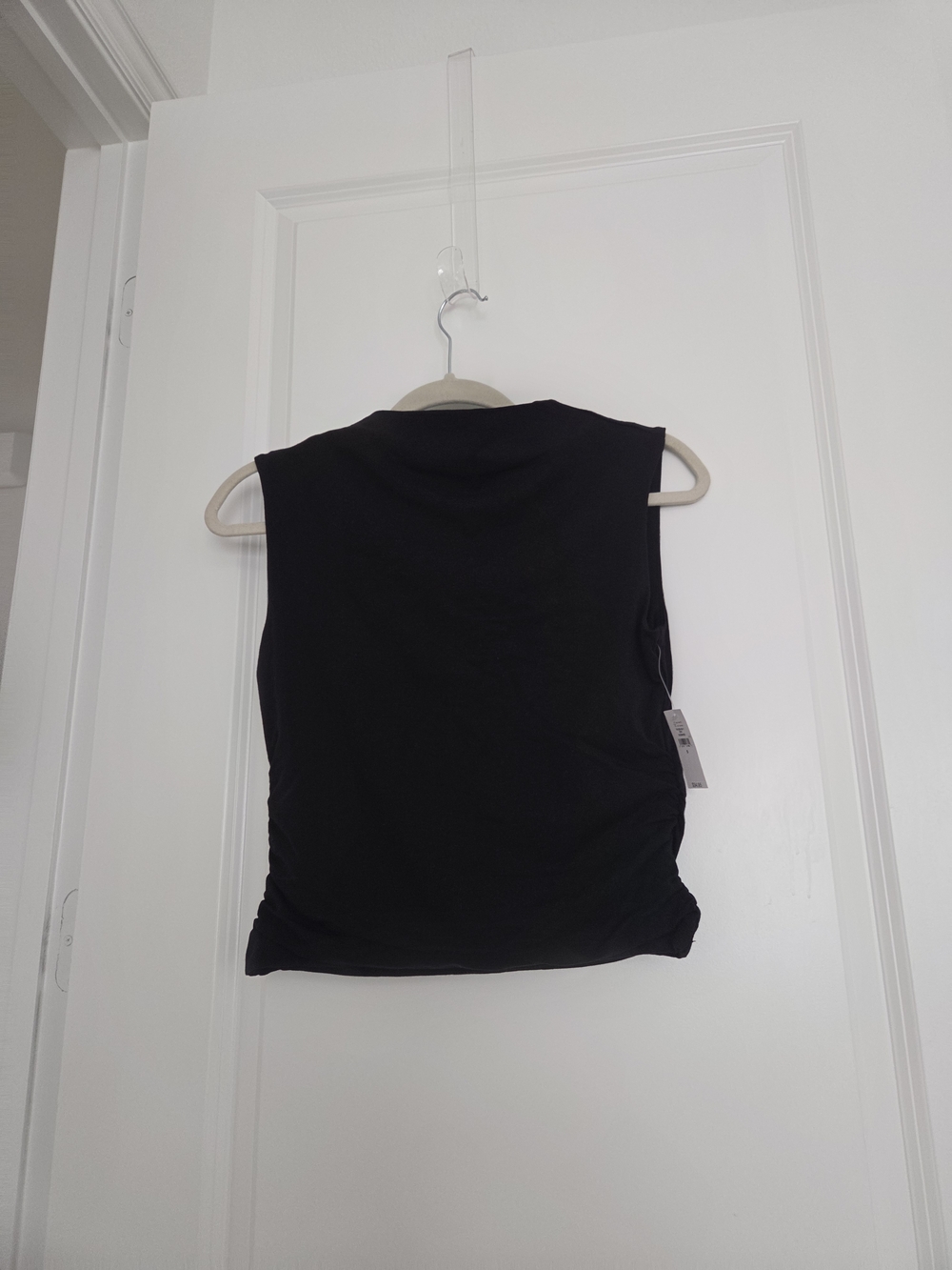 GAP Black Short Sleeve Tee